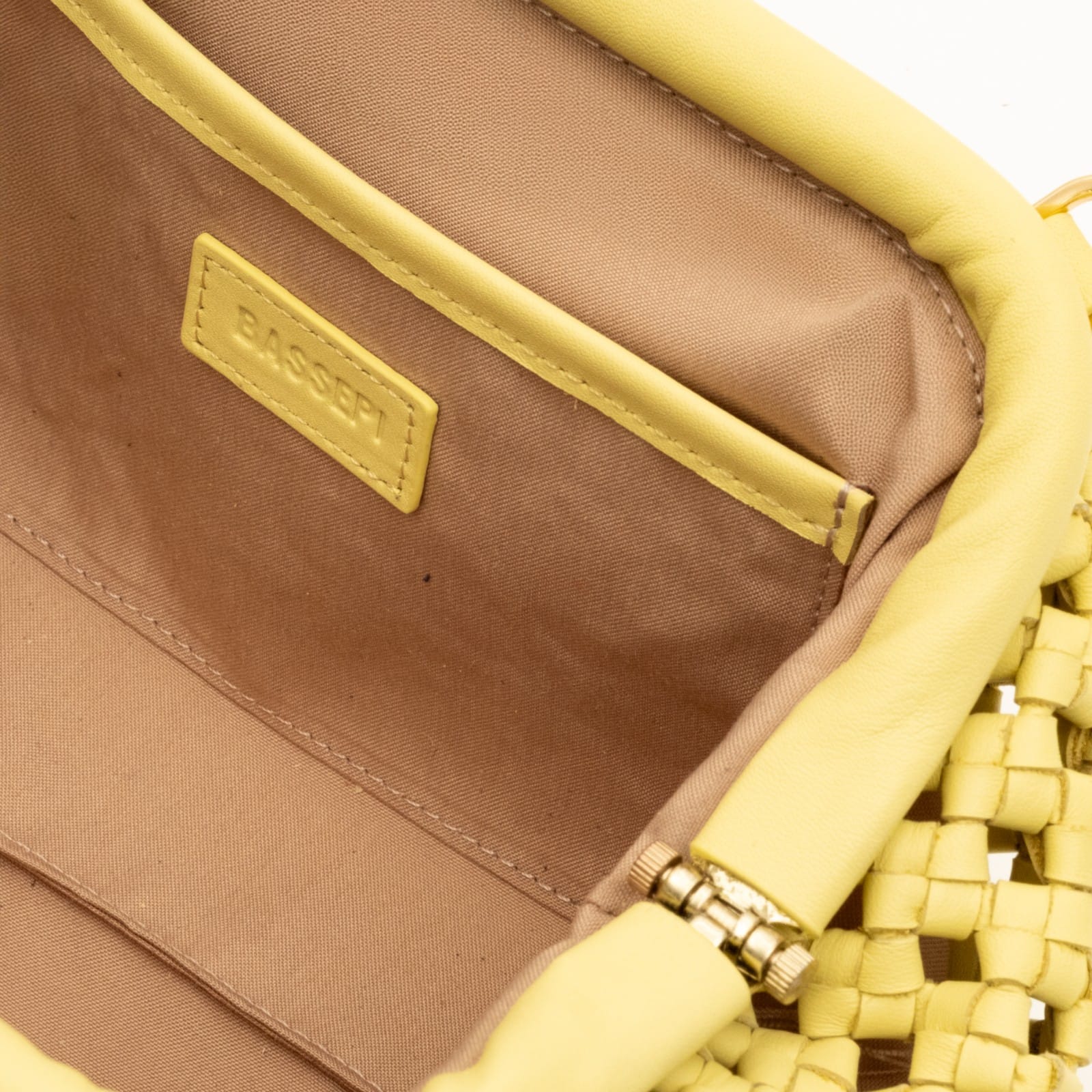 Lumiere-due-Yellow 5