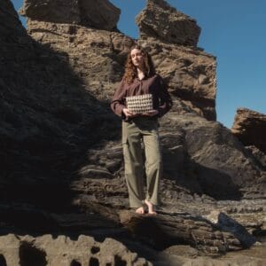 Ruva-lin-mini-beige-editorial